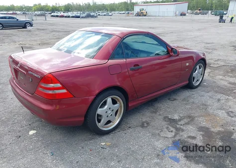 2000 Mercedes-Benz Slk 230 Kompressor из США, поврежденный, VIN WDBKK47F2YF146797